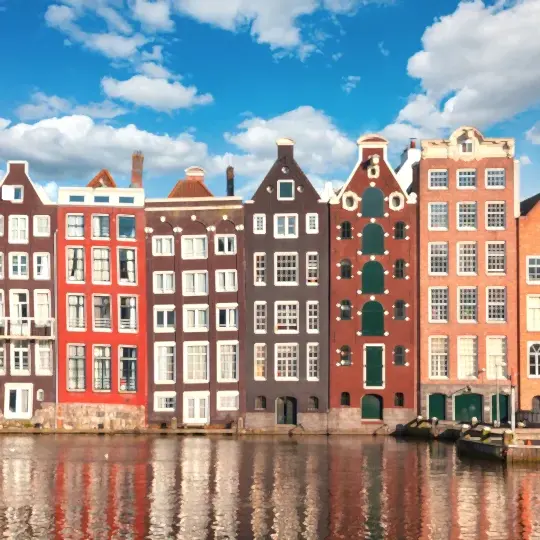 Pegasus HY ile Grand Benelux & Paris & Alsace ve İsviçre Turu BSL-AMS